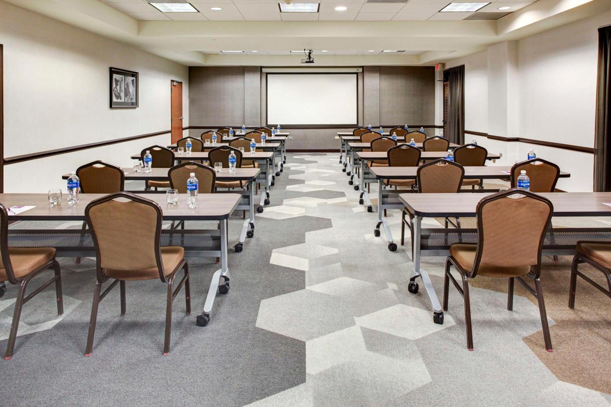 Hyatt Place Busch Gardens Hotel