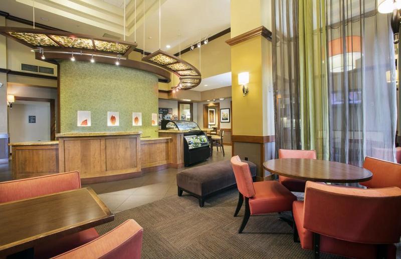 Hyatt Place Busch Gardens 3*