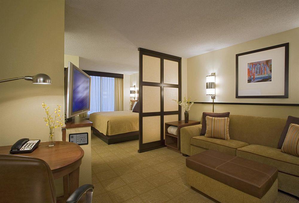 Hyatt Place Busch Gardens Hotel